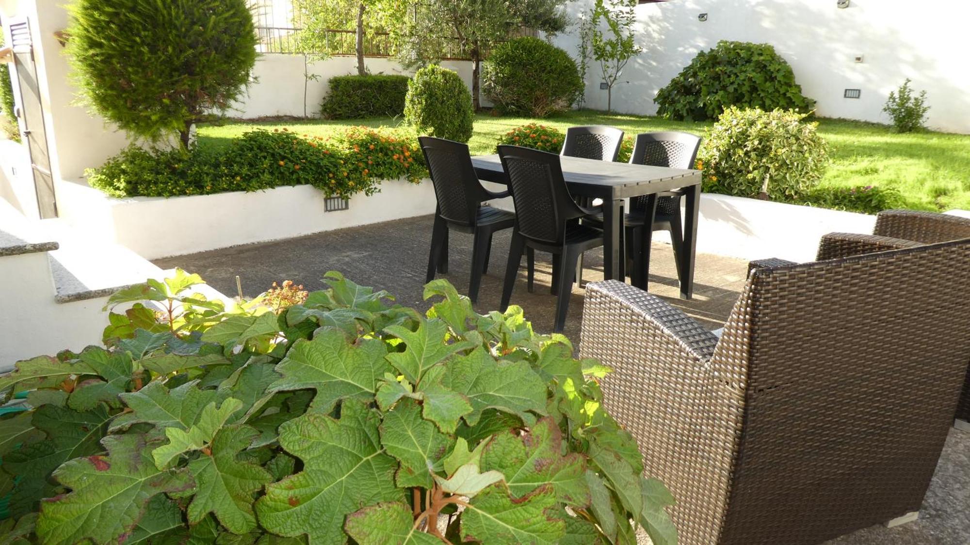 B&B Oliena Exterior photo