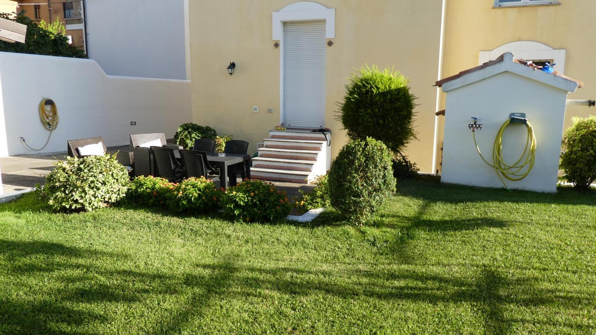 B&B Oliena Exterior photo