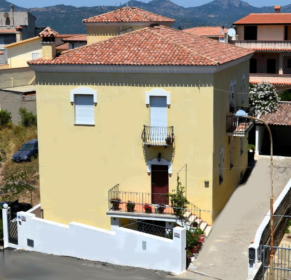 B&B Oliena Exterior photo